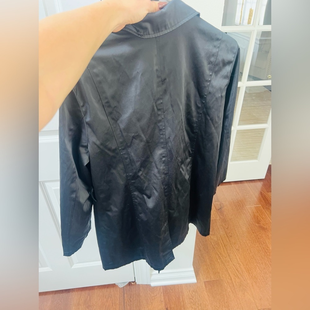 Weatherproof Black Jacket - Picture 5 of 5